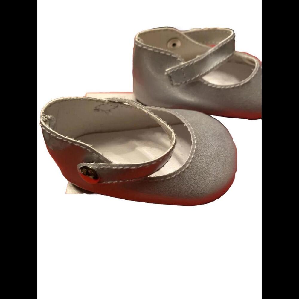 ❤️❤️❤️AMERICAN GIRL Silver Metallic Mary Jane Shoes
